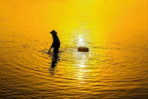 積立NISAで月1万の資産形成はどのように始めるべき？