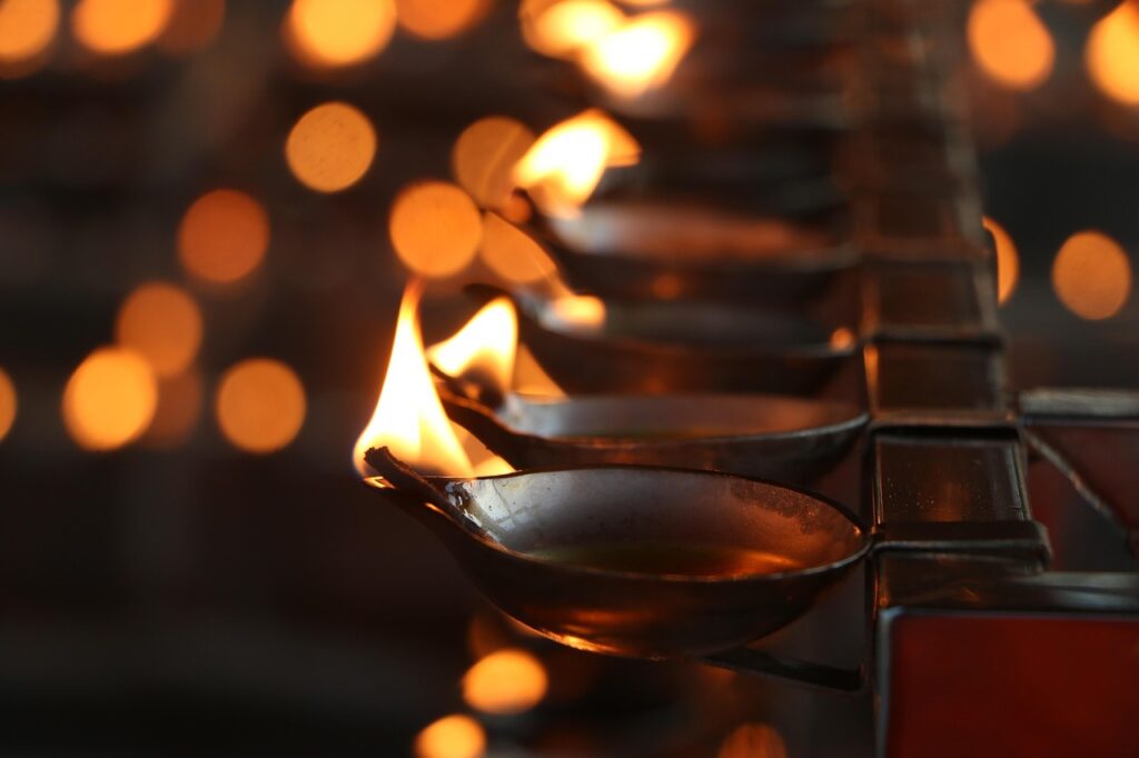 債券を1万円で買える方法とそのメリットは？